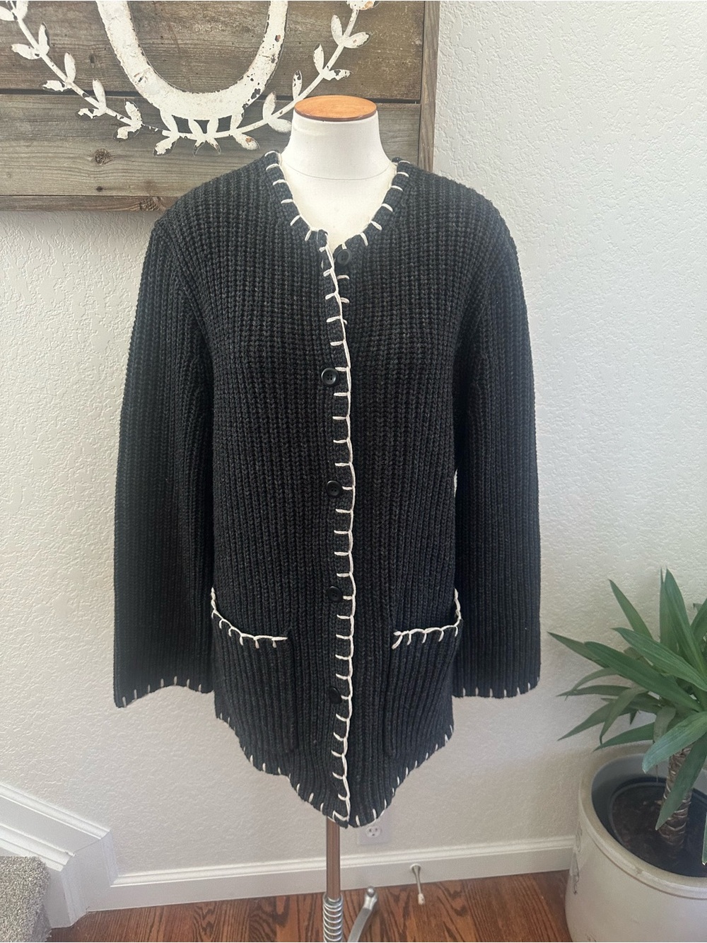 Alex Mill Dark Gray Knit Women's Cardigan with White Trim ladies L